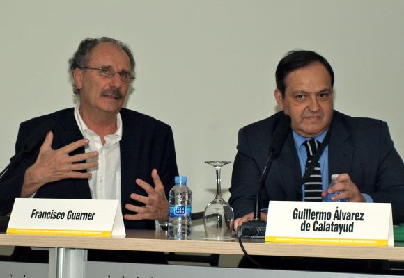 Ponentes: Dr. Guarner y Dr. Guillermo Álvarez de Calatayud